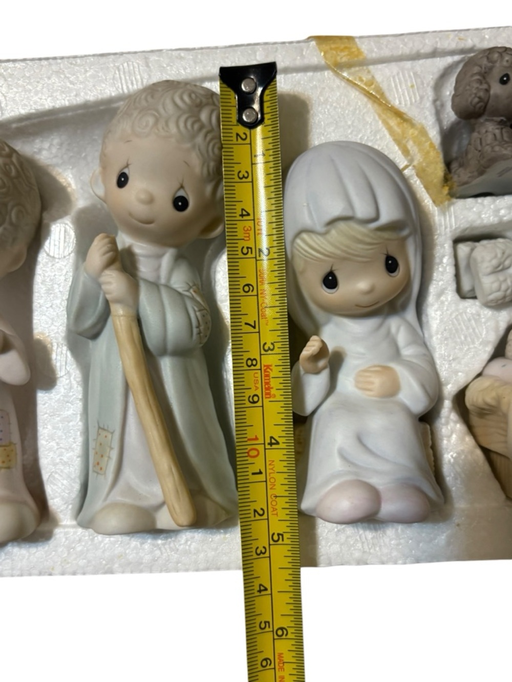 Precious Moments Nativity Set - Picture 6 of 7